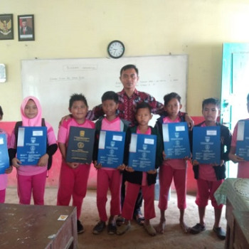 penerimaan rapot semester ganjil tahun 2020/2021